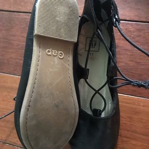 Adorable gap leather ballet shoes